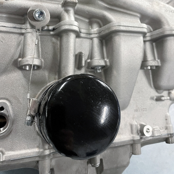 Oil filter locking kit